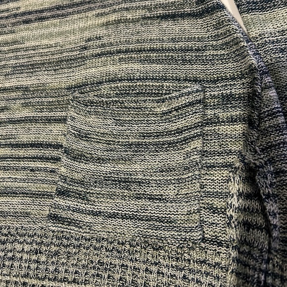 NWT 89th & Madison Sweater - Picture 6 of 8